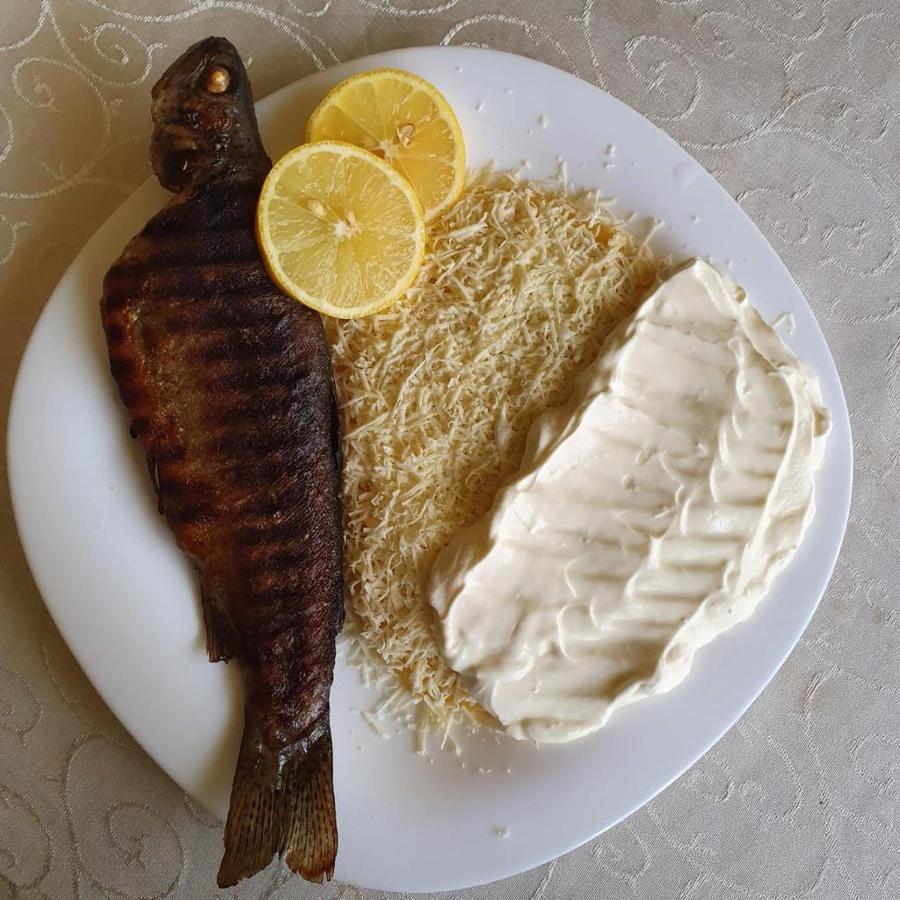 Pensiunea Mirela Pestera Ursilor Chiscau Luaran gambar
